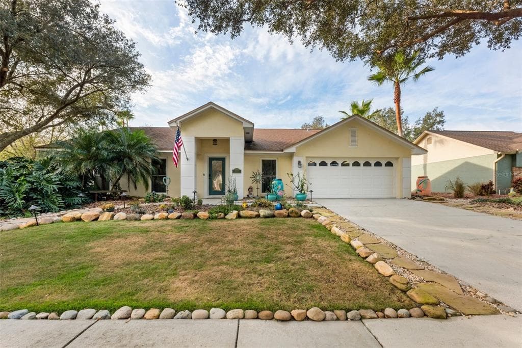 3701 HARROGATE DRIVE VALRICO, FL 33596