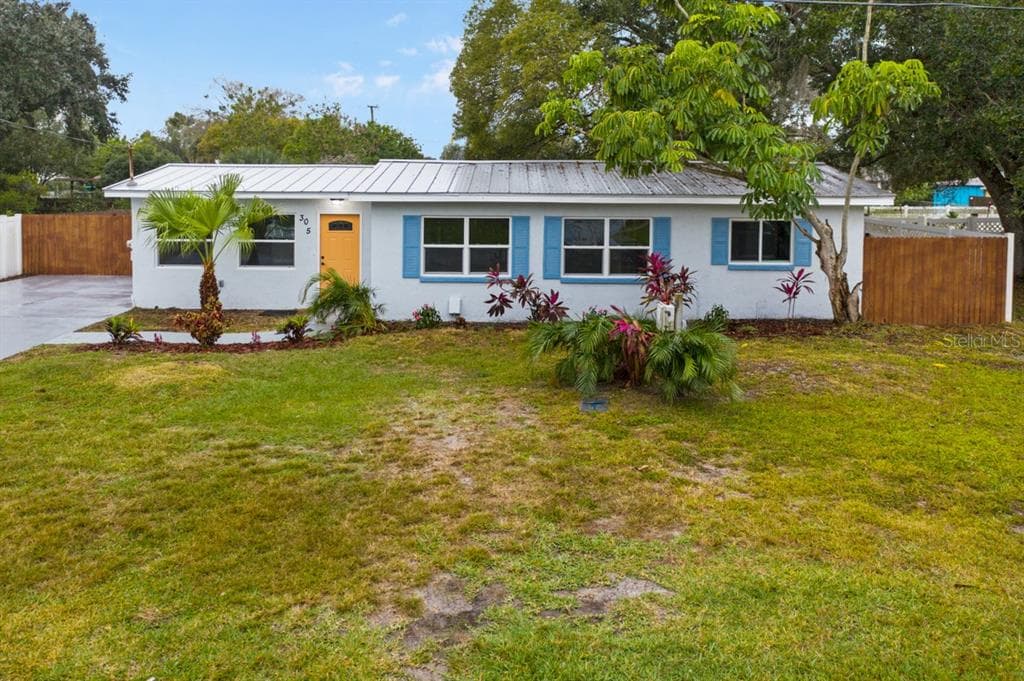 305 11TH STREET SW RUSKIN, FL 33570