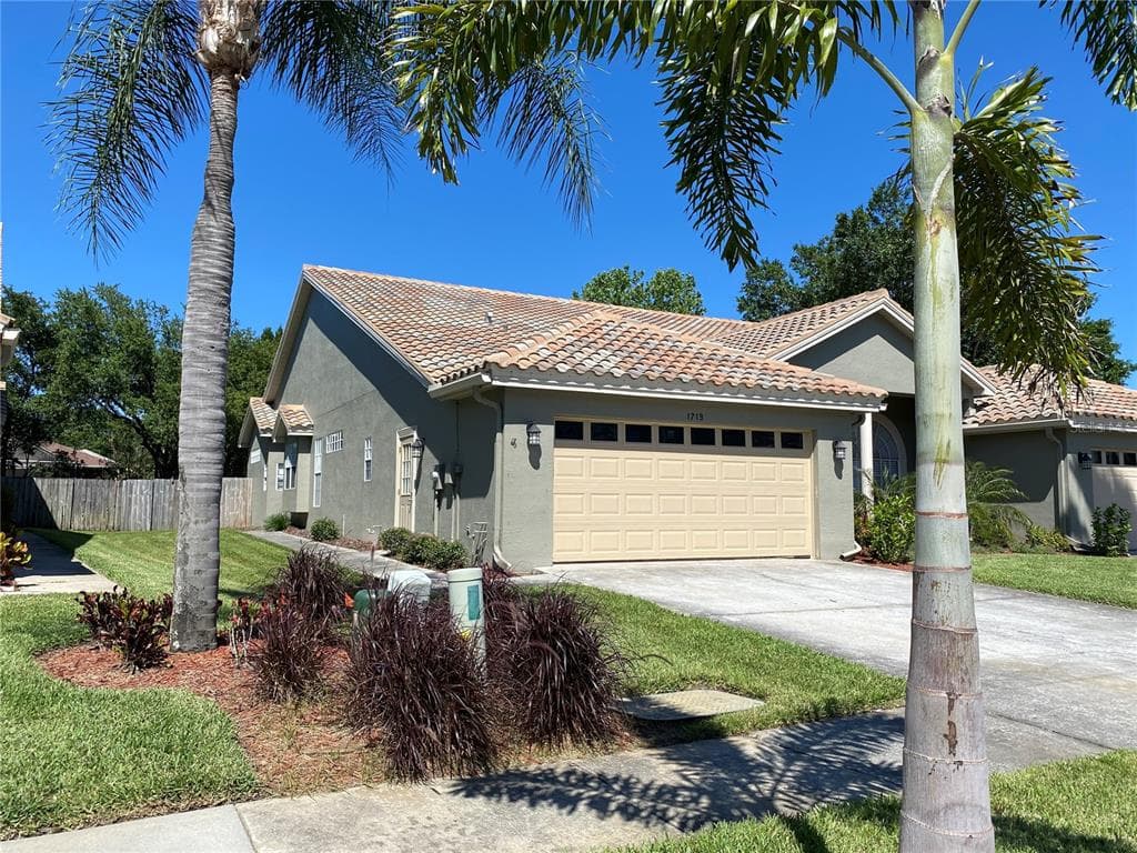 1719 ARABIAN LANE PALM HARBOR, FL 34685