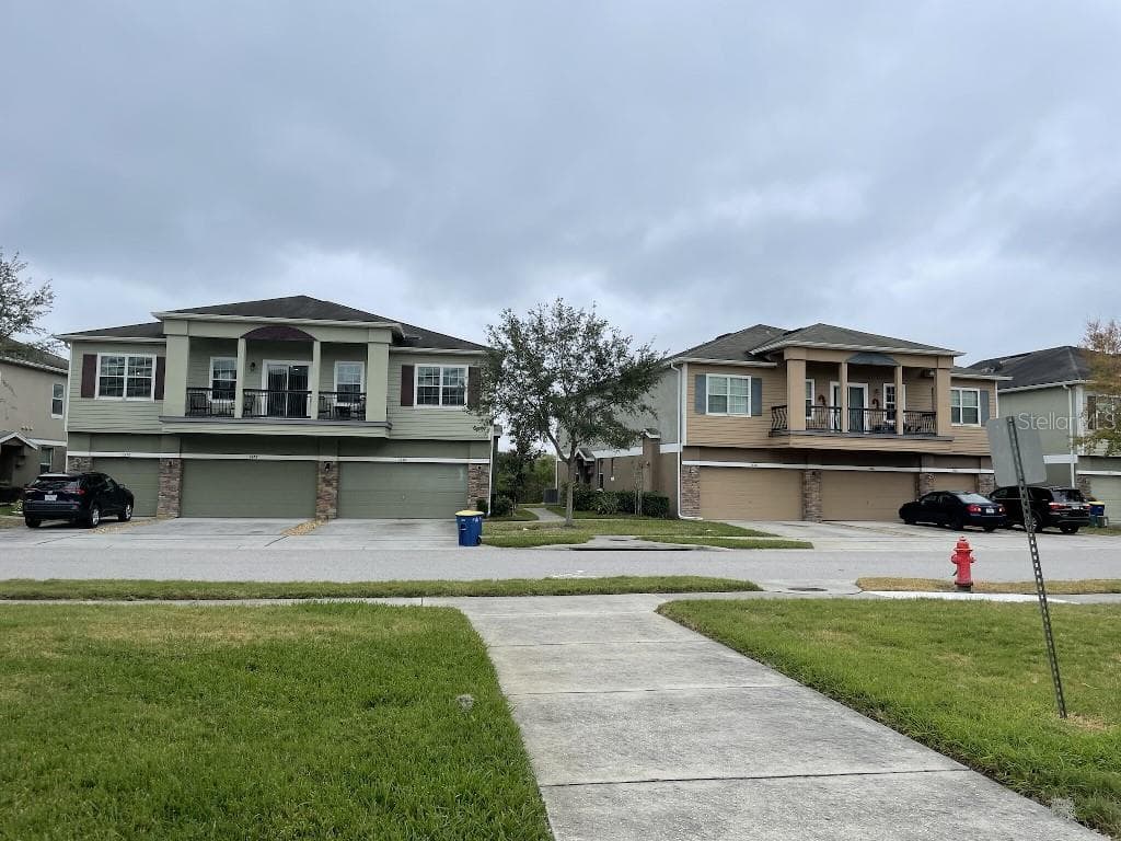 1570 SCARLET OAK LOOP UNIT C WINTER GARDEN, FL 34787