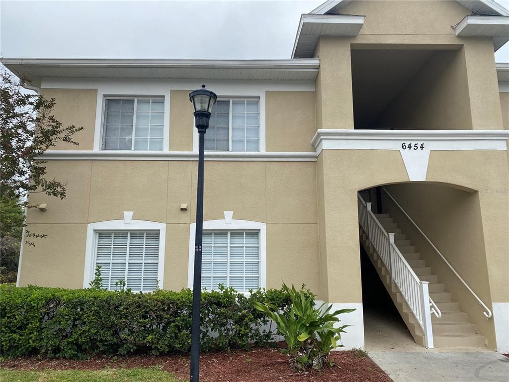 6454 CYPRESSDALE DRIVE UNIT 101 RIVERVIEW, FL 33578
