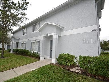4102 GRADSTONE PLACE TAMPA, FL 33617