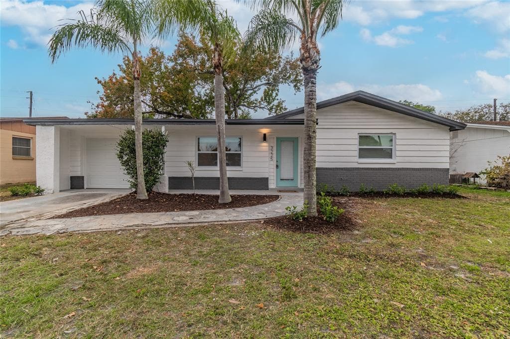 3225 MASONVILLE LOOP HOLIDAY, FL 34691