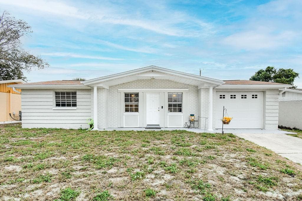 3604 WILTSHIRE DRIVE HOLIDAY, FL 34691