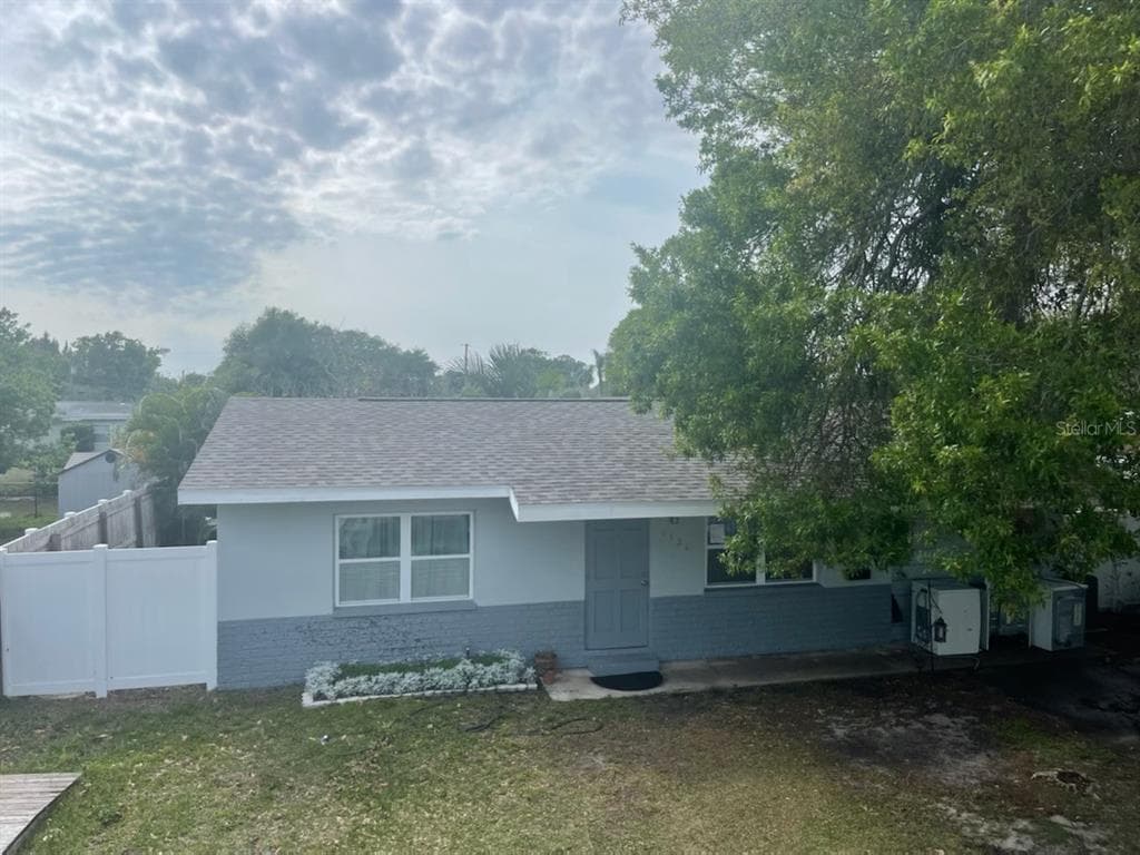 6126 58TH STREET N KENNETH CITY, FL 33709