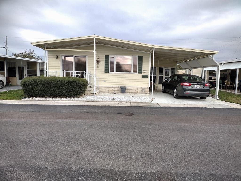 82063 G STREET N UNIT 63 PINELLAS PARK, FL 33781