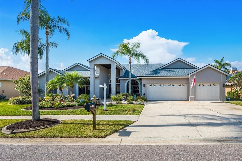 1772 EAGLE TRACE BOULEVARD PALM HARBOR, FL 34685