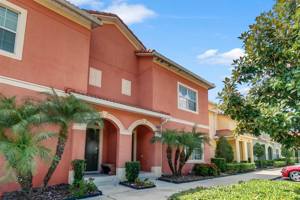 8893 CANDY PALM ROAD KISSIMMEE, FL 34747