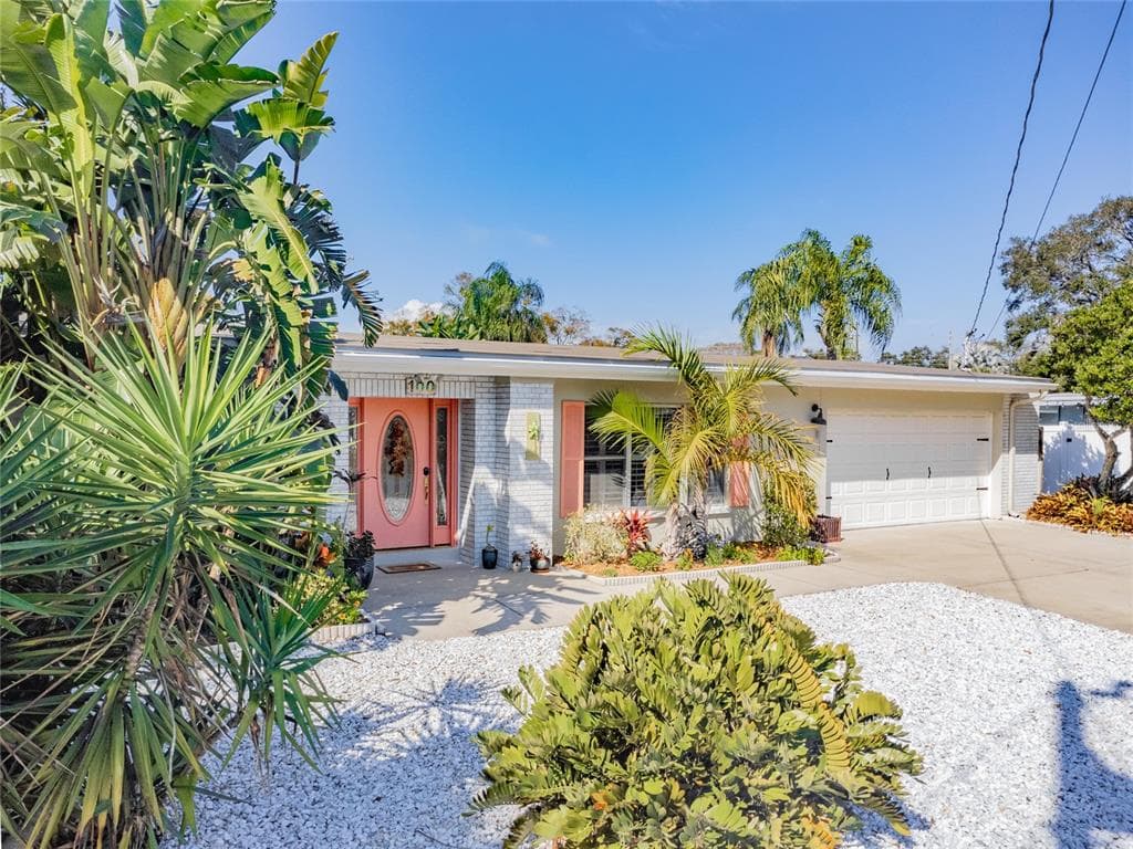 100 GATEWOOD DRIVE LARGO, FL 33770