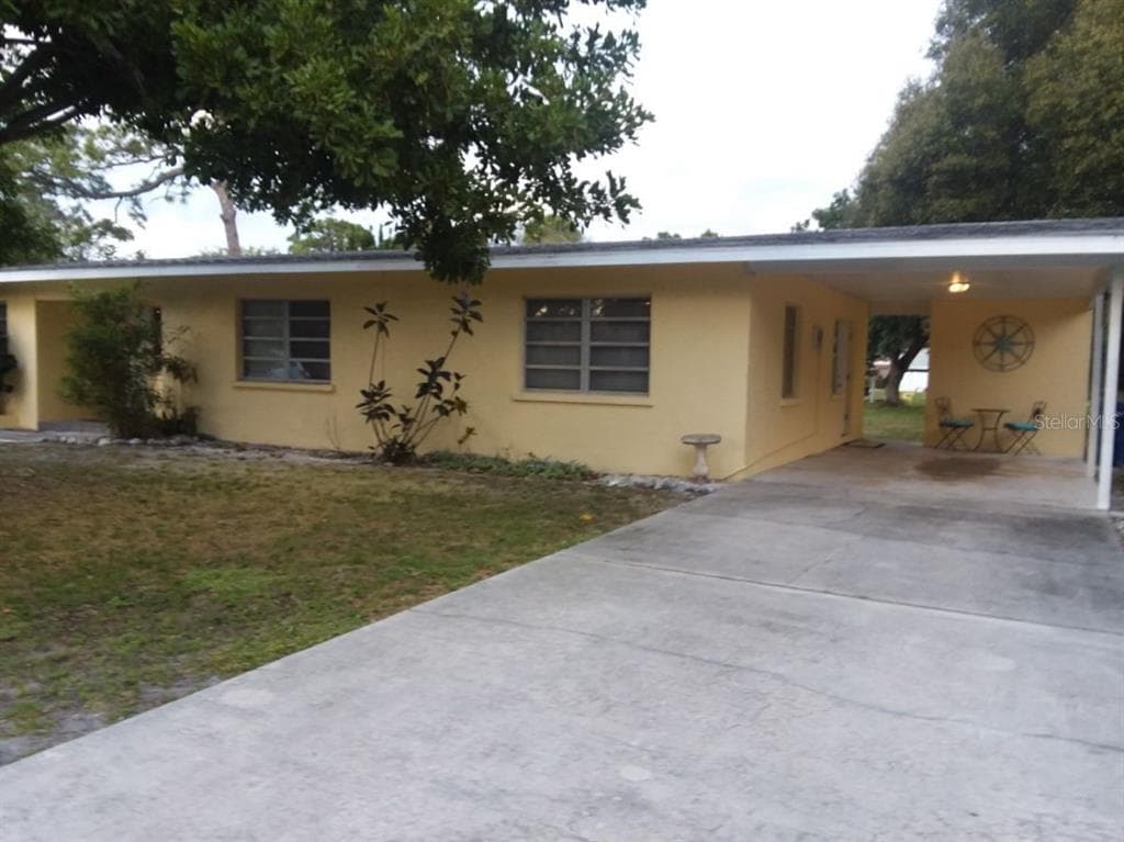 5050 3RD AVENUE W BRADENTON, FL 34209