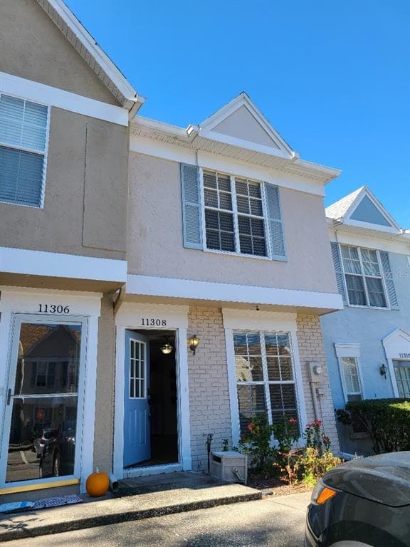 11308 GRANDVILLE DRIVE TEMPLE TERRACE, FL 33617