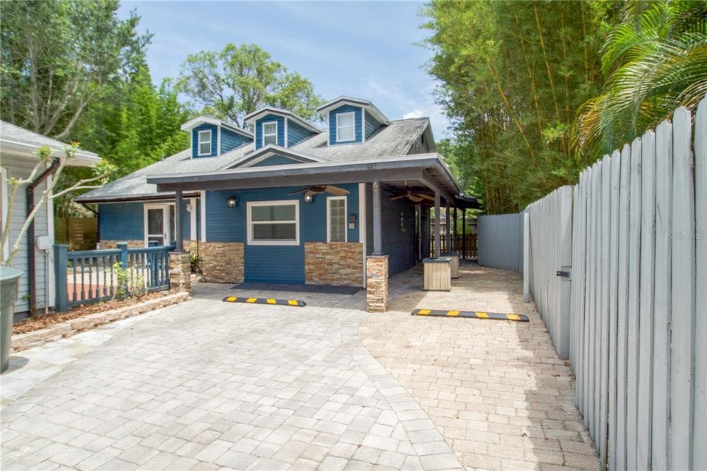 657 BROADWAY UNIT C DUNEDIN, FL 34698