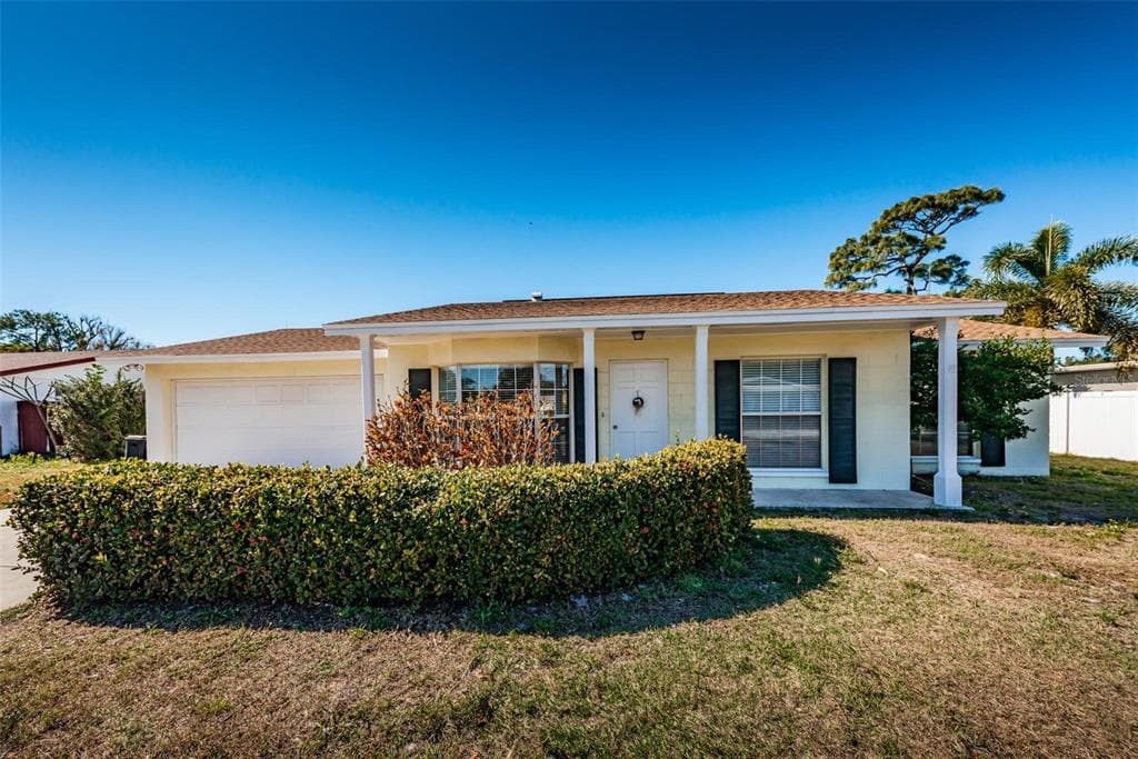 8290 122ND STREET SEMINOLE, FL 33772
