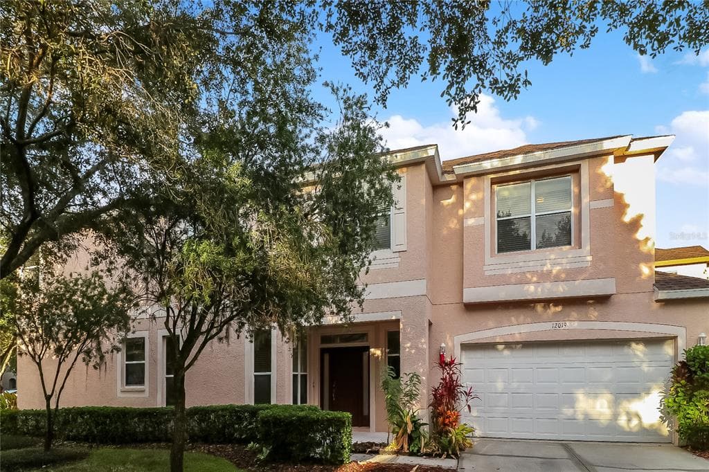 12019 DEACONS CROFT LANE TAMPA, FL 33626