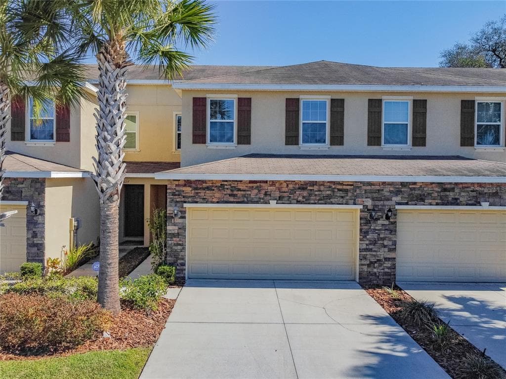13125 CANOPY CREEK DRIVE TAMPA, FL 33625
