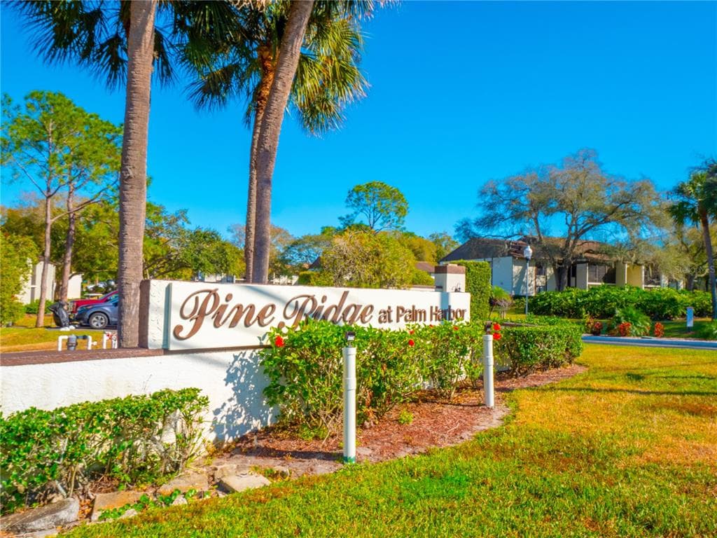 2687 PINE RIDGE WAY S UNIT C2 PALM HARBOR, FL 34684