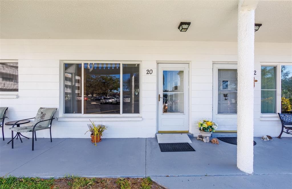 2428 COLUMBIA DRIVE UNIT 20