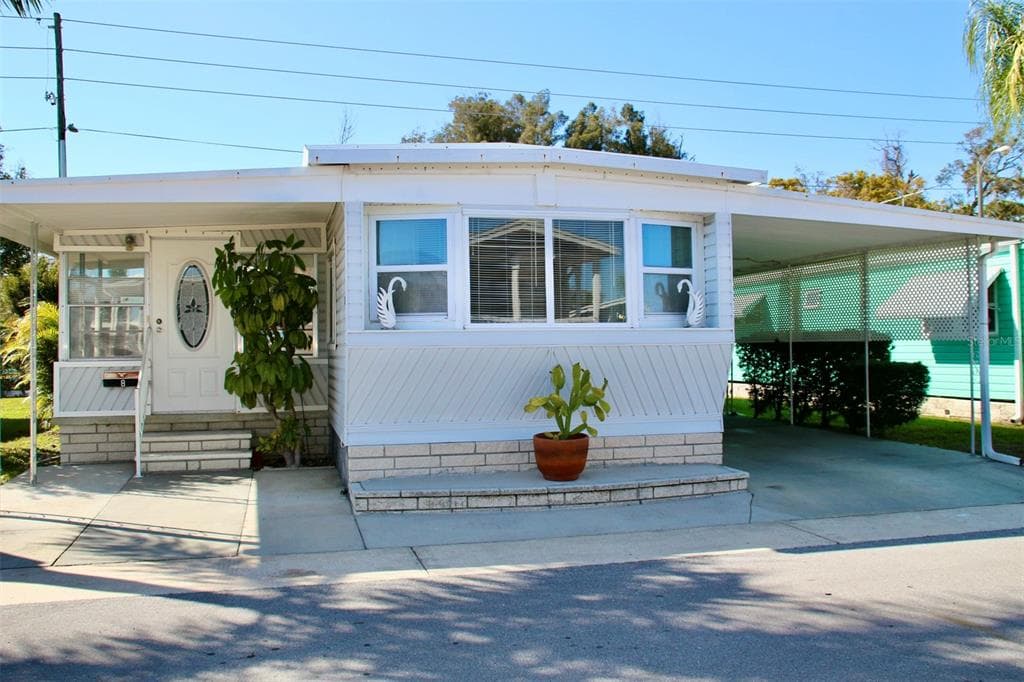 82008 A STREET N PINELLAS PARK, FL 33781