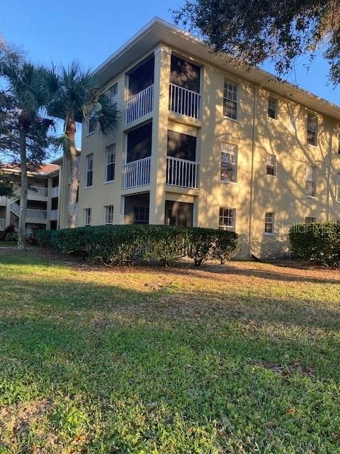 2690 CORAL LANDINGS BOULEVARD UNIT 718 PALM HARBOR, FL 34684