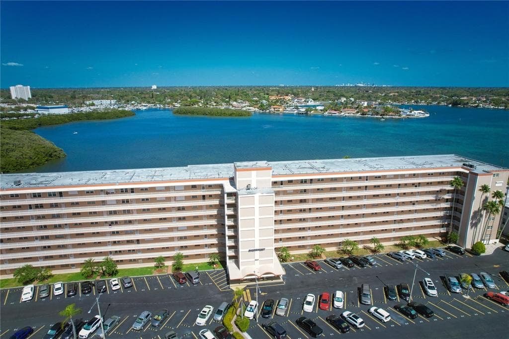 1847 SHORE DRIVE S UNIT 416 SOUTH PASADENA, FL 33707