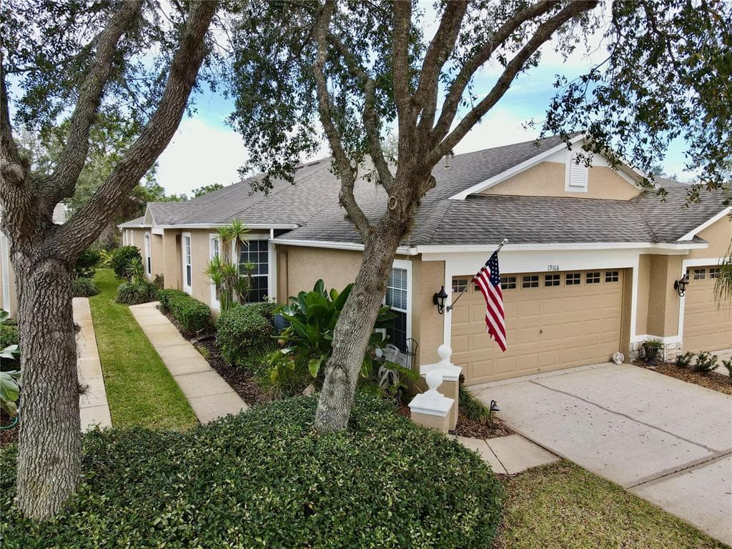 19168 LAKE AUDUBON DRIVE TAMPA, FL 33647