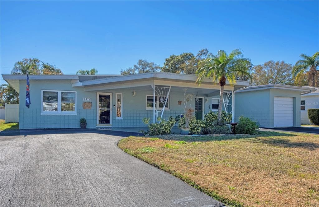 5814 TANGERINE AVENUE S GULFPORT, FL 33707