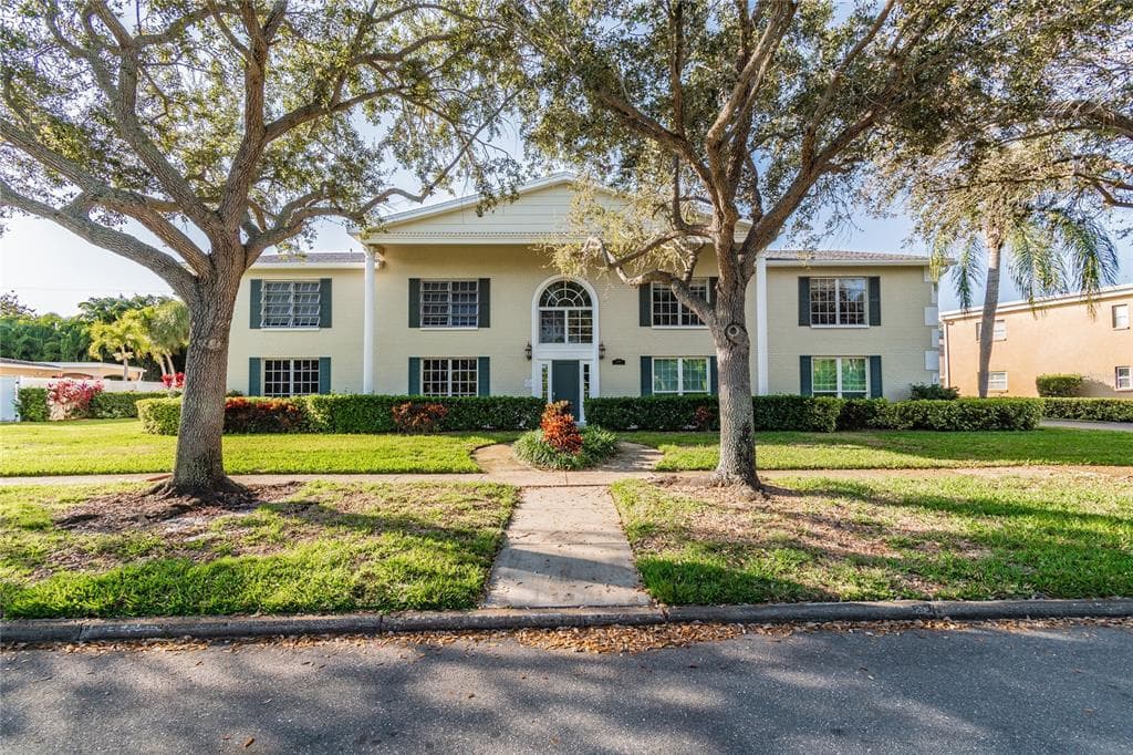 1000 RAFAEL BOULEVARD NE UNIT 1 ST PETERSBURG, FL 33704