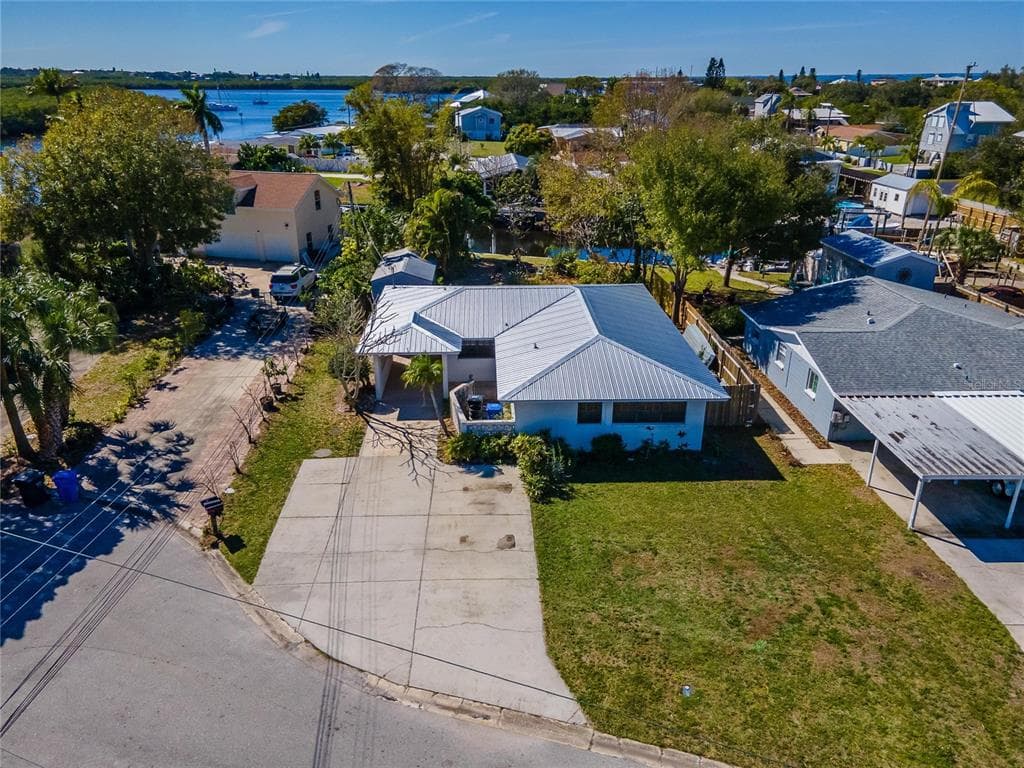 106 STEVEN STREET RUSKIN, FL 33570