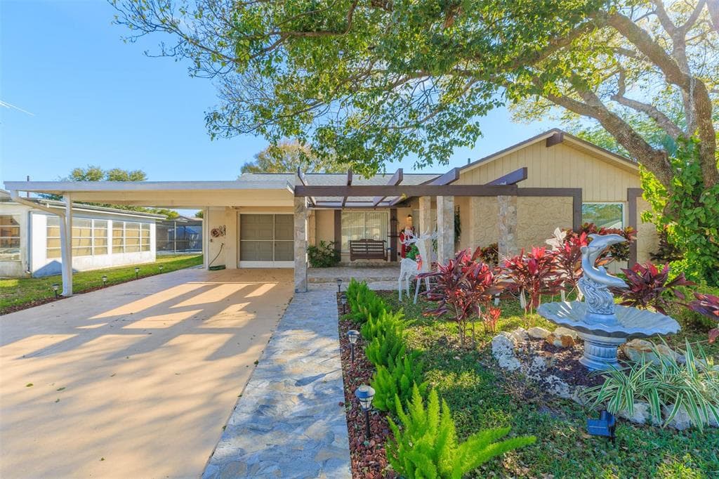 7330 JENNER AVENUE NEW PORT RICHEY, FL 34655