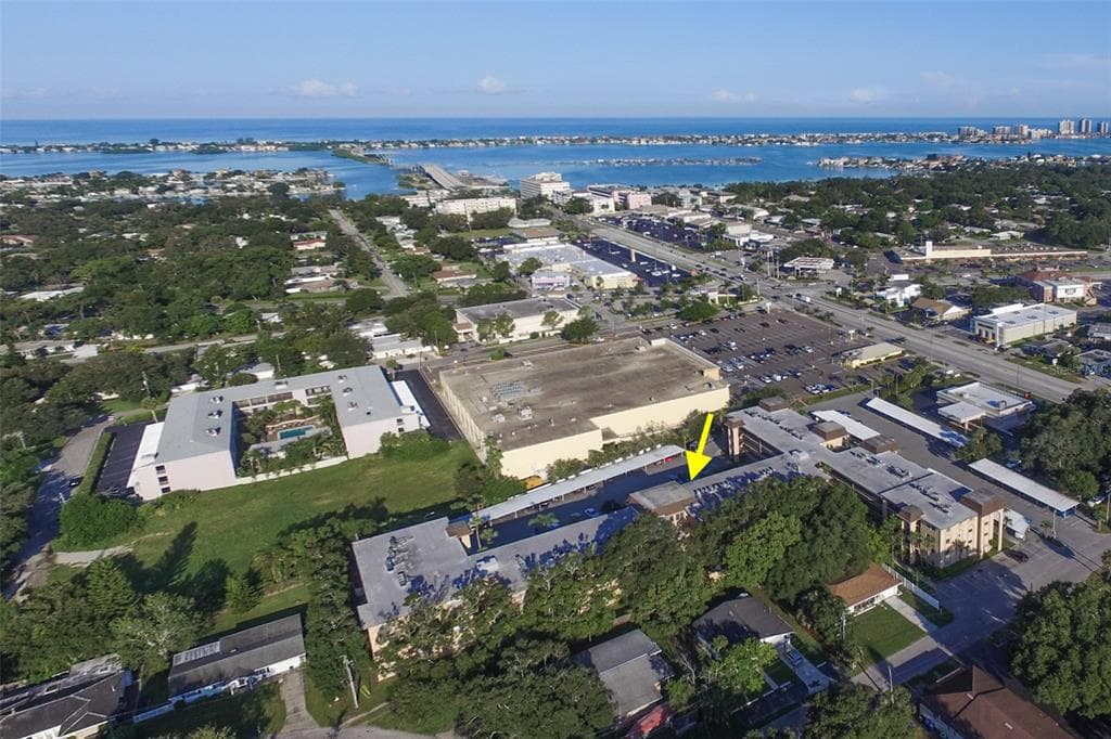 2525 W BAY DRIVE UNIT C34 BELLEAIR BLUFFS, FL 33770