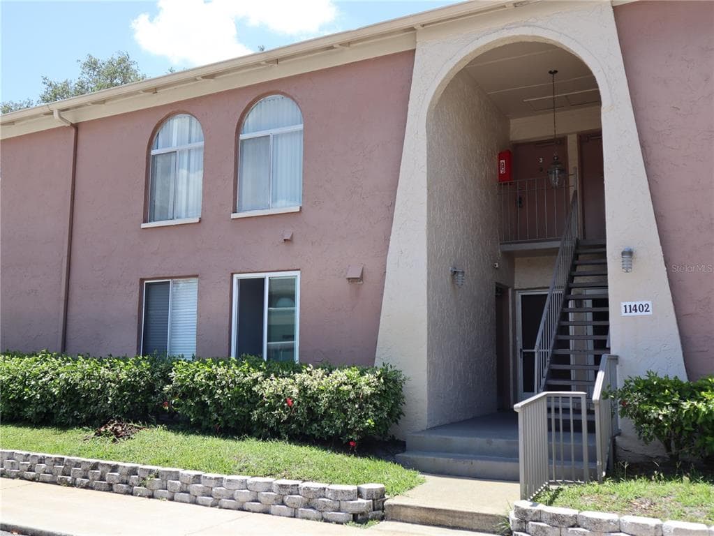11402 3RD STREET N UNIT 3 ST PETERSBURG, FL 33716
