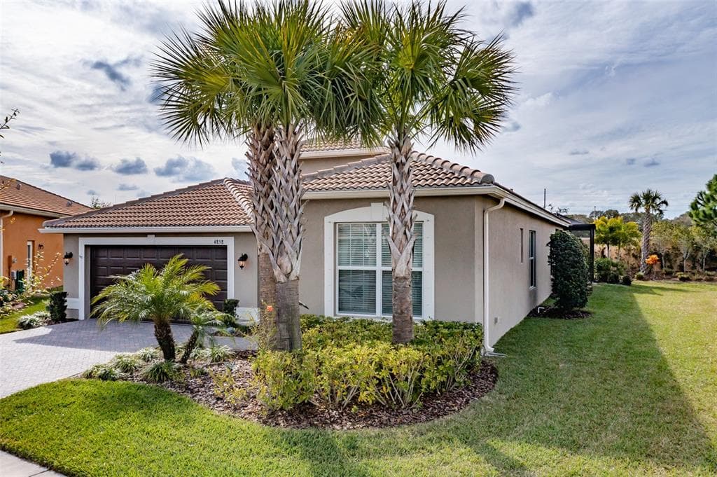 4858 GRAND BANKS DRIVE WIMAUMA, FL 33598