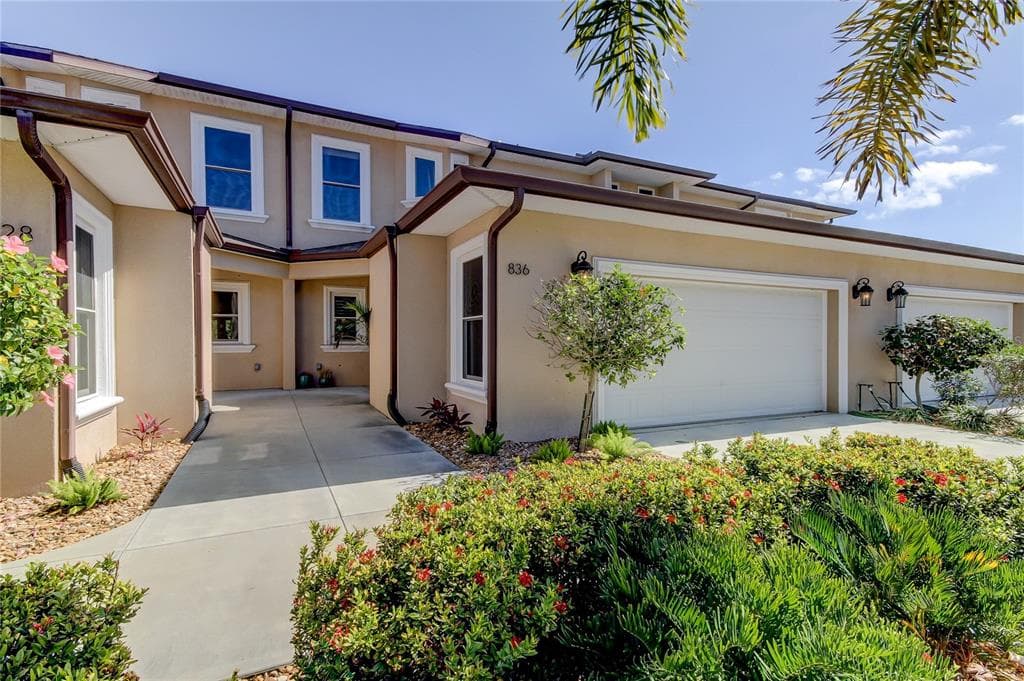 836 DATE PALM LANE ST PETERSBURG, FL 33707