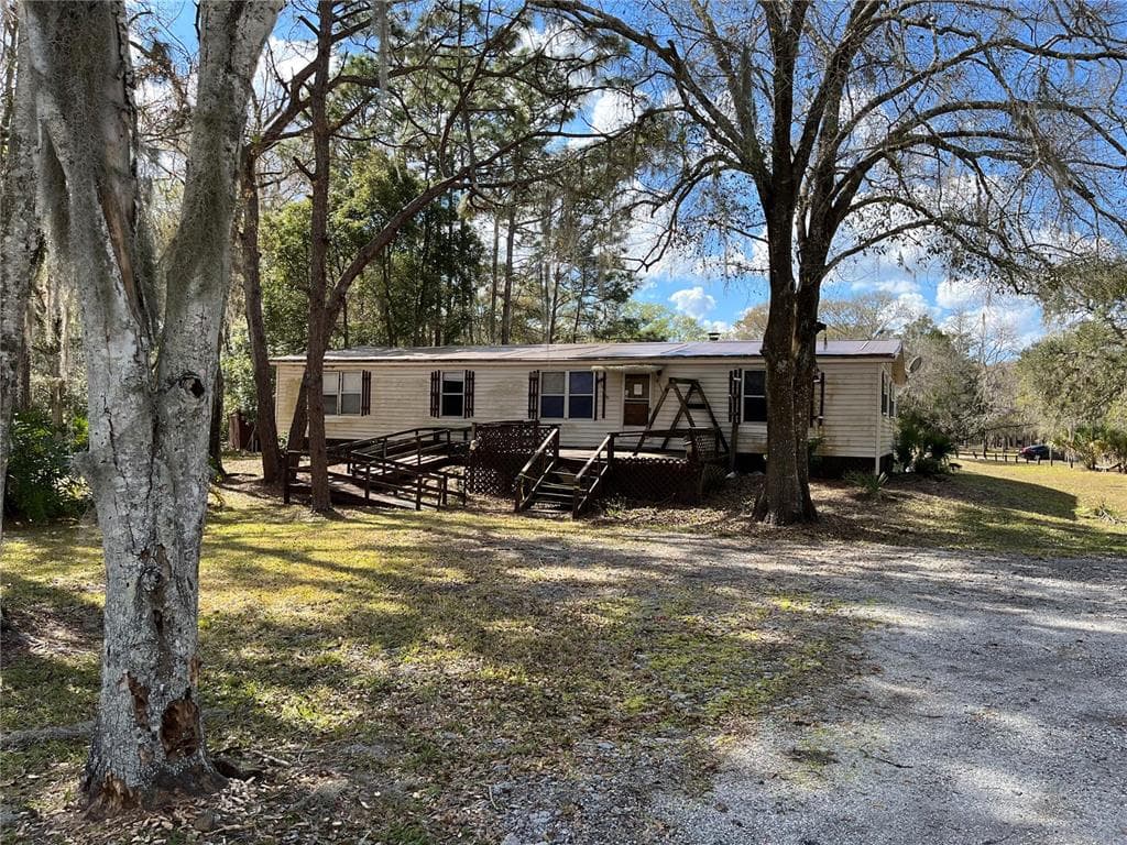 4551 MITCHELL ROAD LAND O LAKES, FL 34638