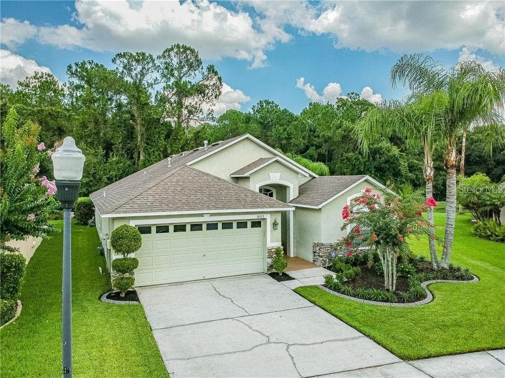 14313 SKY FLOWER LN