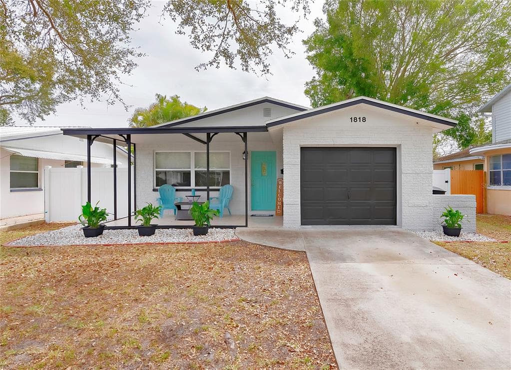 1818 MARYLAND AVENUE NE ST PETERSBURG, FL 33703