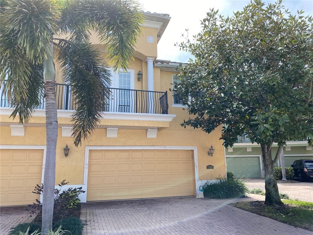 198 BANYAN BAY DRIVE