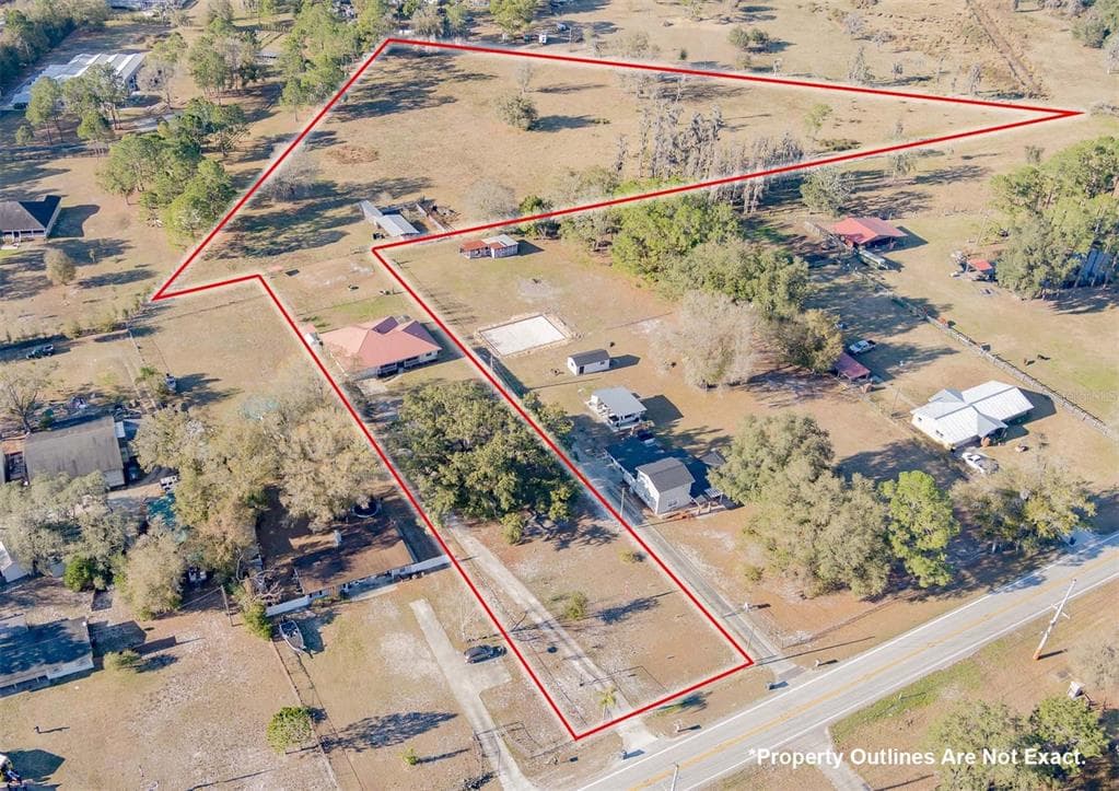 1836 OLD POLK CITY ROAD LAKELAND, FL 33809