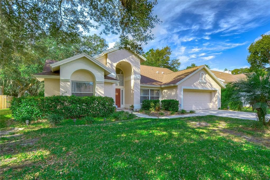 7205 RIDGEPORT DRIVE TAMPA, FL 33647