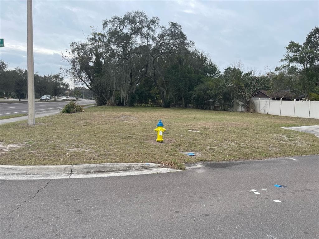 7020 N 40TH STREET TAMPA, FL 33604