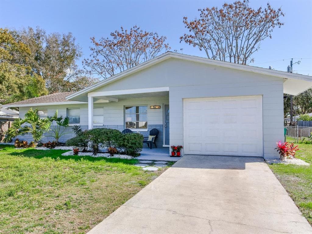 11517 110TH STREET SEMINOLE, FL 33778
