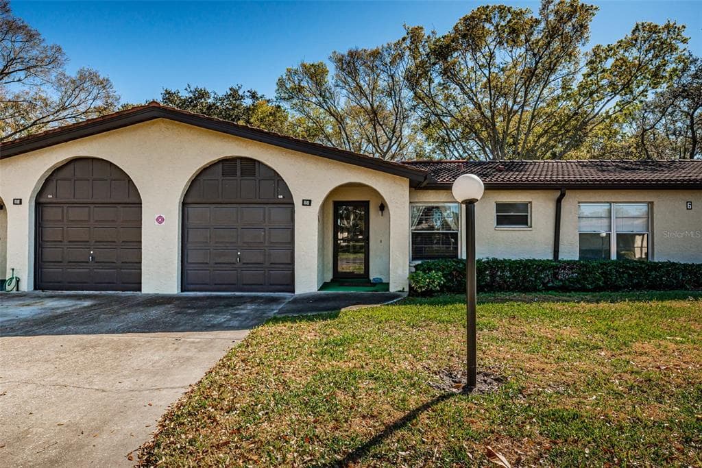 12200 VONN ROAD UNIT 6B LARGO, FL 33774