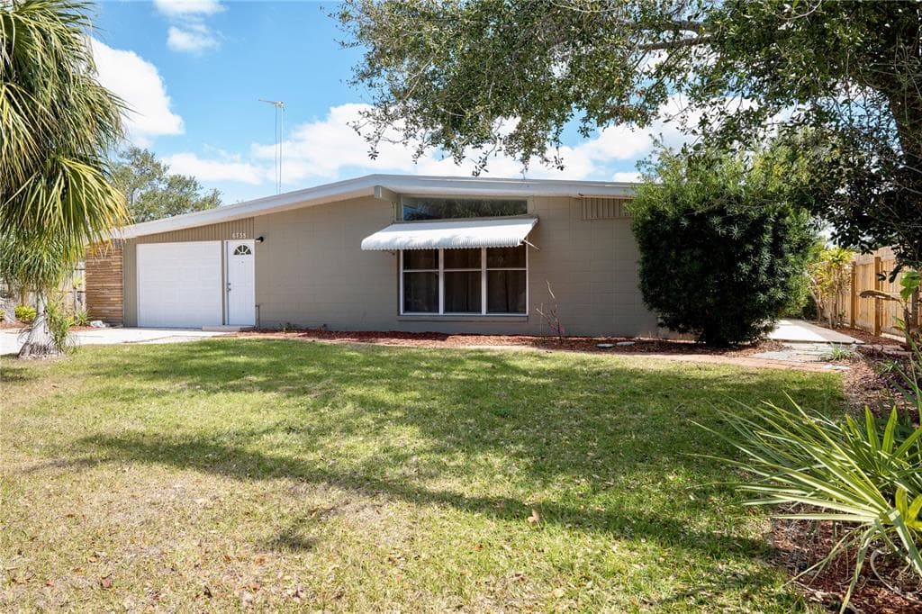 6735 GEORGIA AVENUE BRADENTON, FL 34207