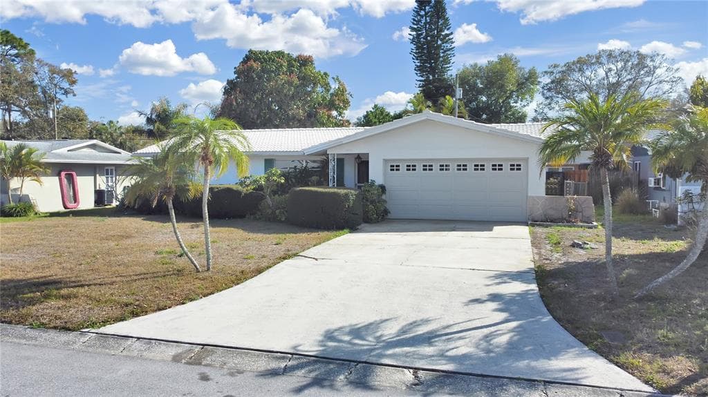 1777 BENTLEY STREET CLEARWATER, FL 33755