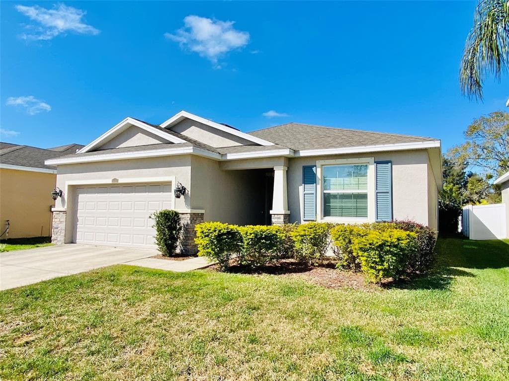 11421 WARREN OAKS PLACE RIVERVIEW, FL 33578