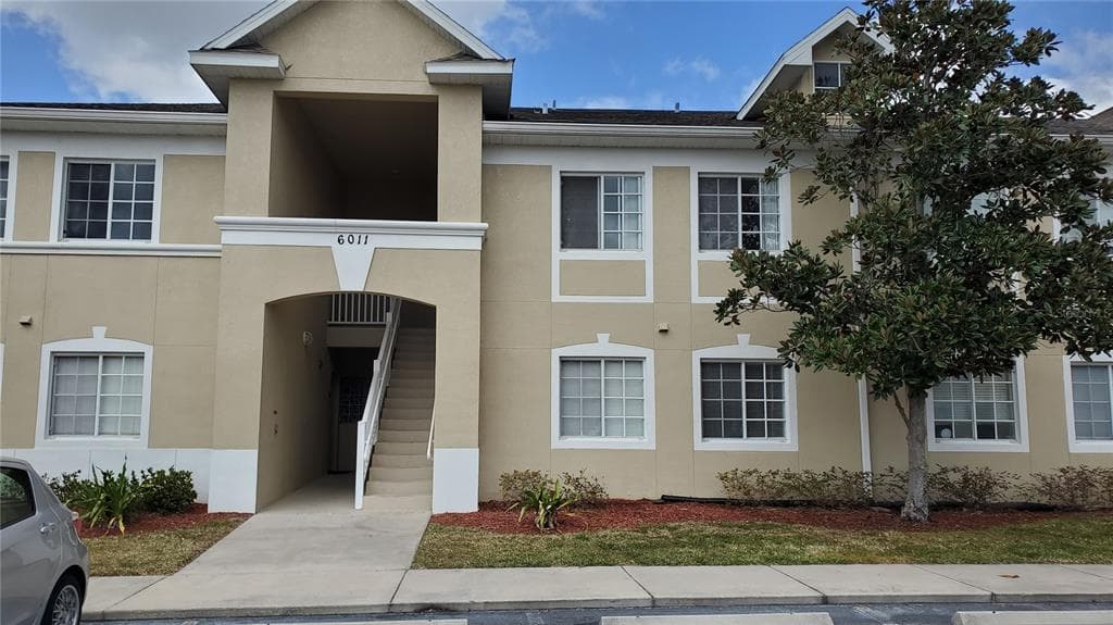 6011 SKYDALE WAY UNIT 102 RIVERVIEW, FL 33578