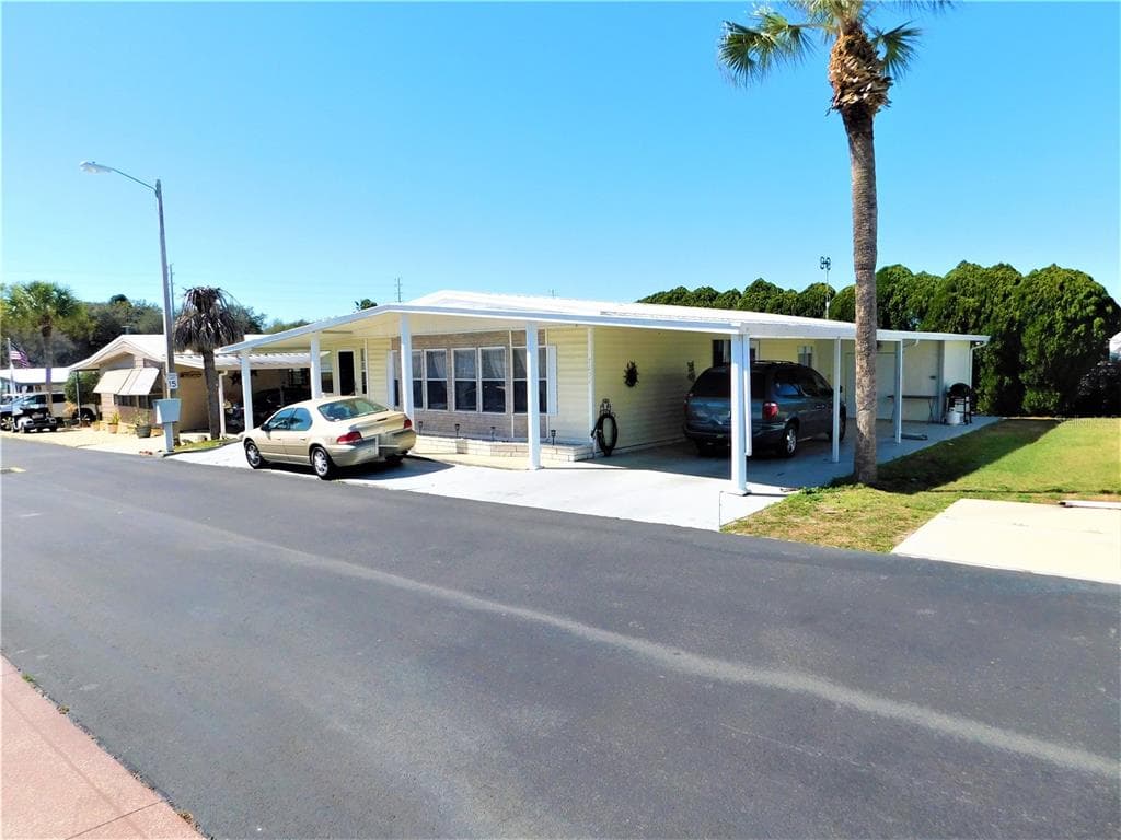 7051 EL TORRO STREET ZEPHYRHILLS, FL 33541