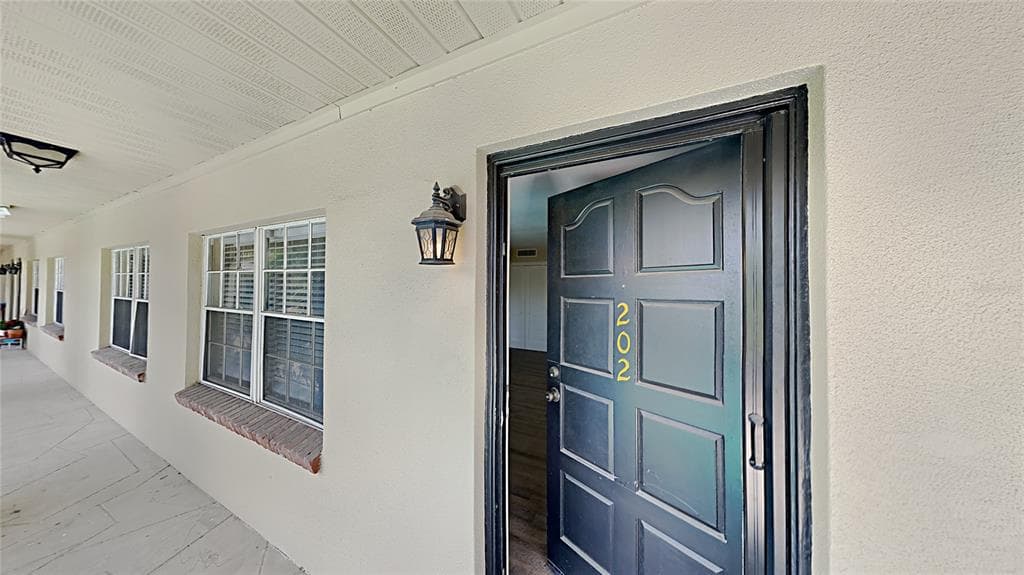 208 DANUBE AVENUE UNIT 202 TAMPA, FL 33606