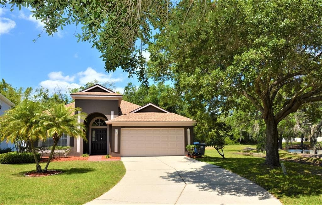 11106 AVERY OAKS DRIVE TAMPA, FL 33625