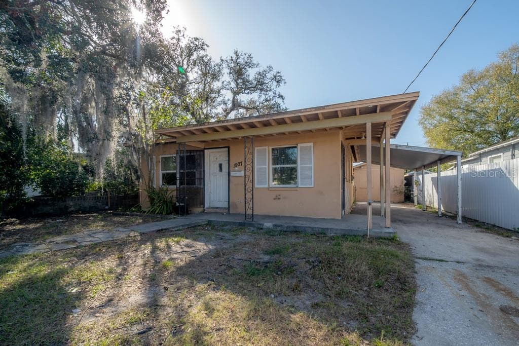 1907 E 22ND AVENUE TAMPA, FL 33605
